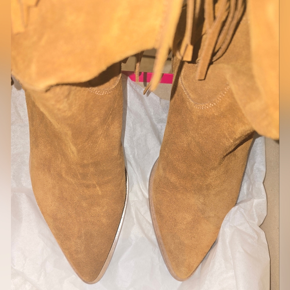 NIB! B2, Brown Suede Fringe Boots size 11
